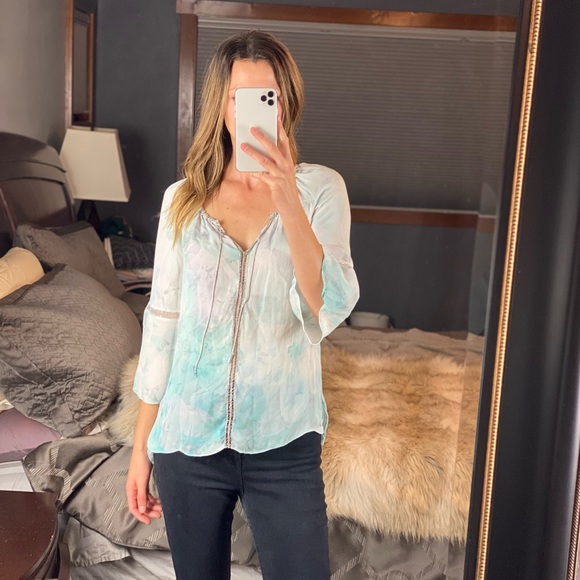 Elie Tahari Tops - Elie Tahari Silk Floral Tye-Dye Blouse, Medium